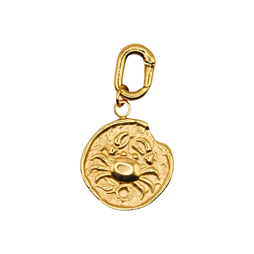 Złoty charms HOOKS ze znakiem zodiaku Rak, wykonany ze stali nierdzewnej z praktycznym zapięciem typu hook.