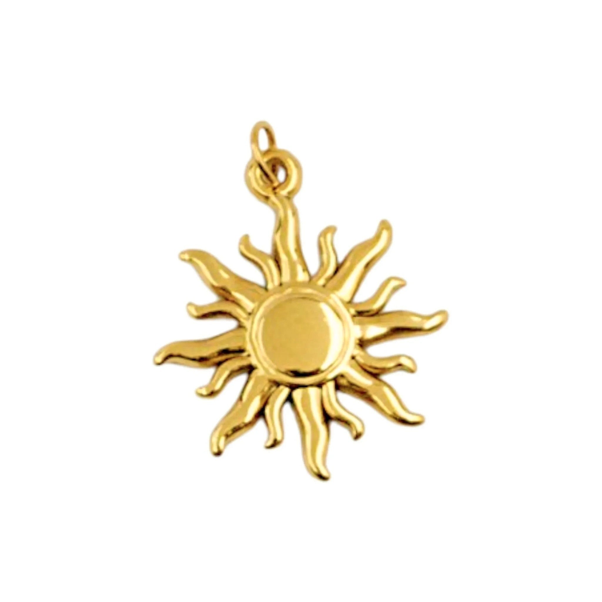 Złoty charms Soleil marki HOOKS w kształcie słońca ze stali nierdzewnej z praktycznym zapięciem typu hook.