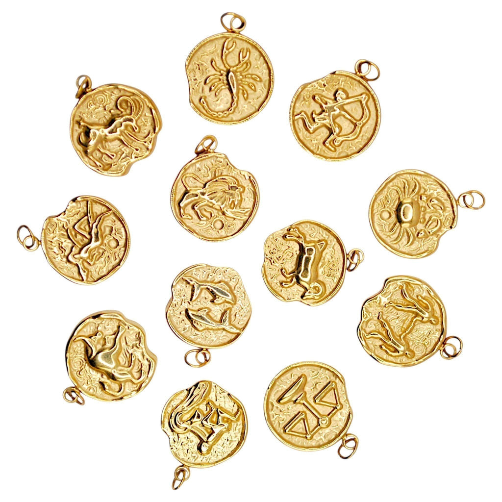 Złoty charms Virgo ze znakiem zodiaku Panna marki HOOKS wykonany ze stali nierdzewnej z praktycznym zapięciem typu hook
